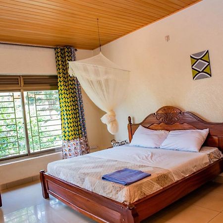 بيت شباب Kigali Castle المظهر الخارجي الصورة