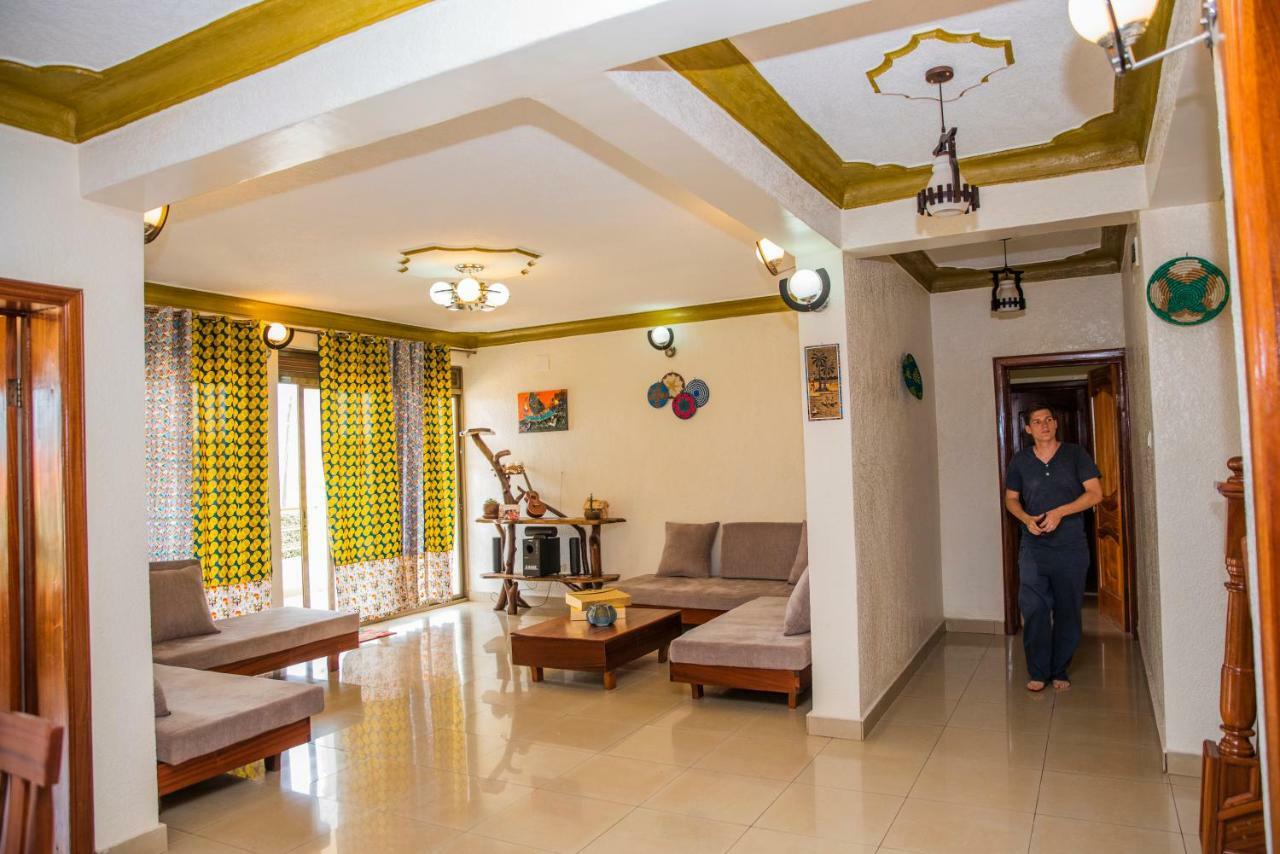 بيت شباب Kigali Castle المظهر الخارجي الصورة