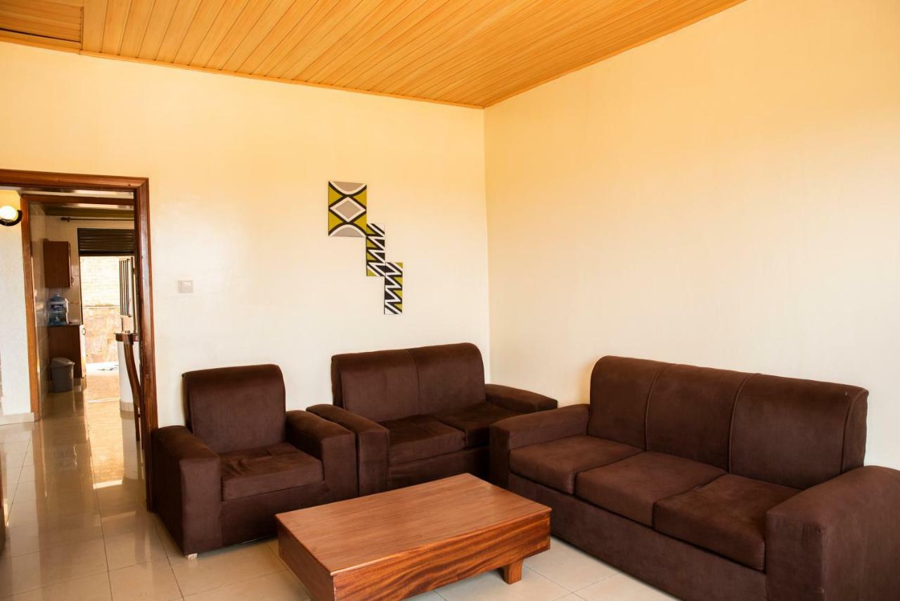 بيت شباب Kigali Castle المظهر الخارجي الصورة