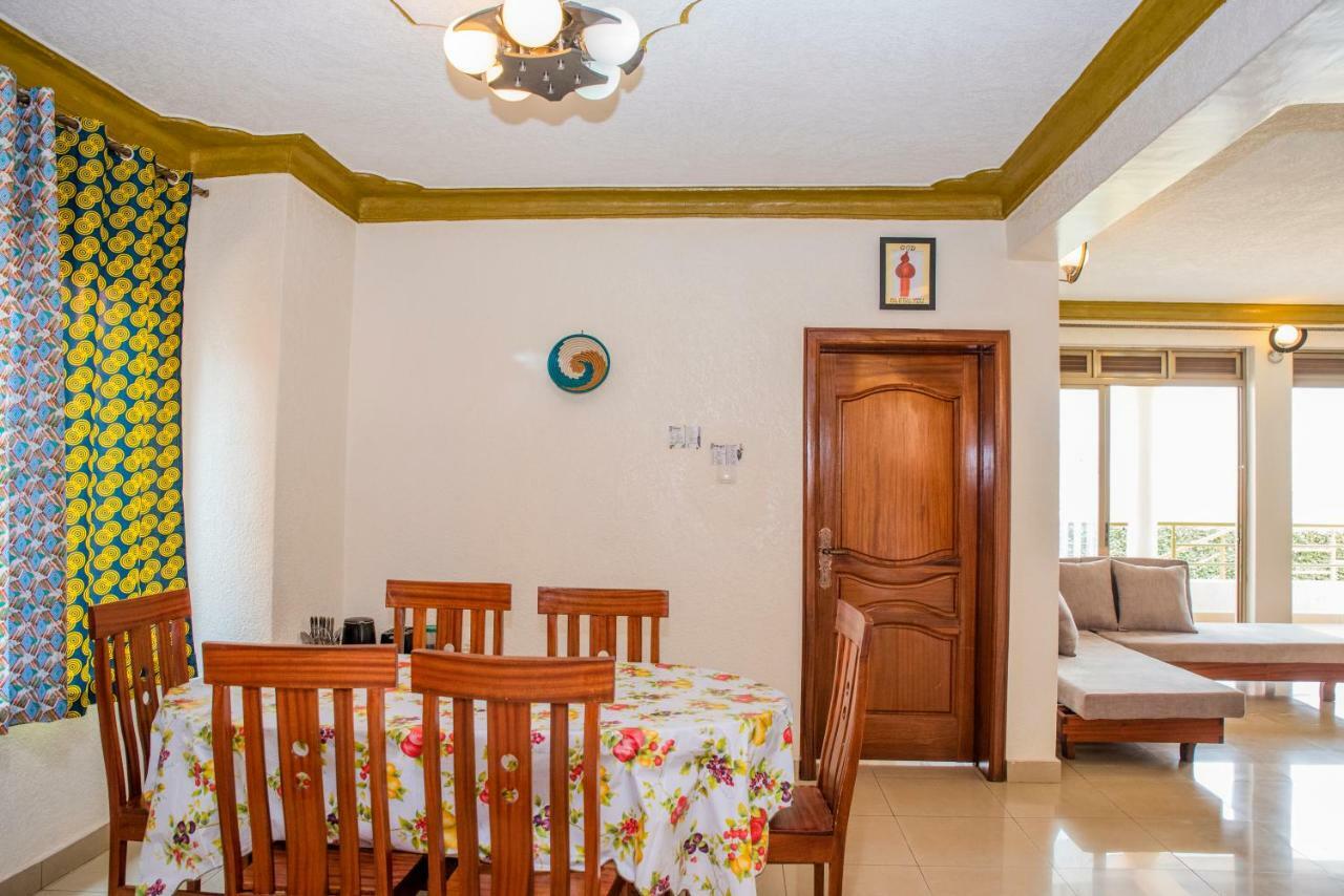 بيت شباب Kigali Castle المظهر الخارجي الصورة