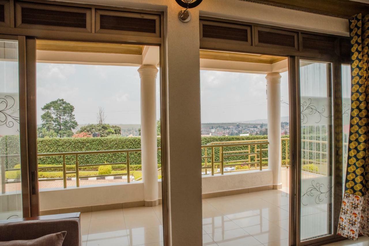 بيت شباب Kigali Castle المظهر الخارجي الصورة