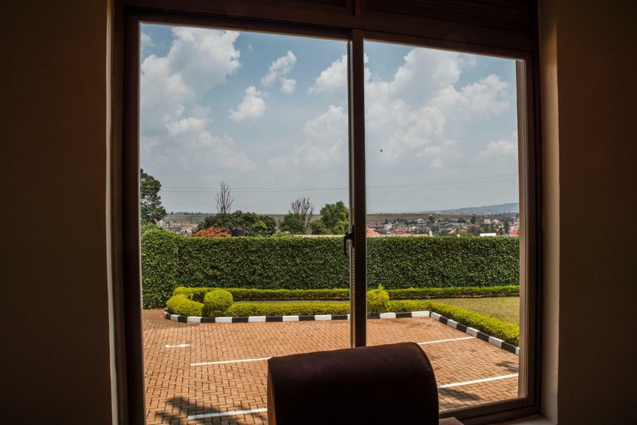بيت شباب Kigali Castle المظهر الخارجي الصورة