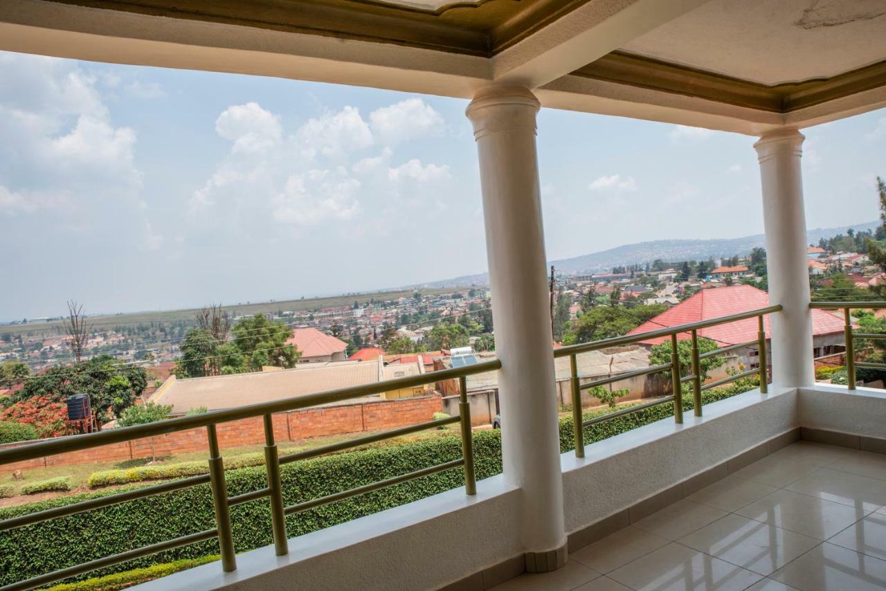 بيت شباب Kigali Castle المظهر الخارجي الصورة