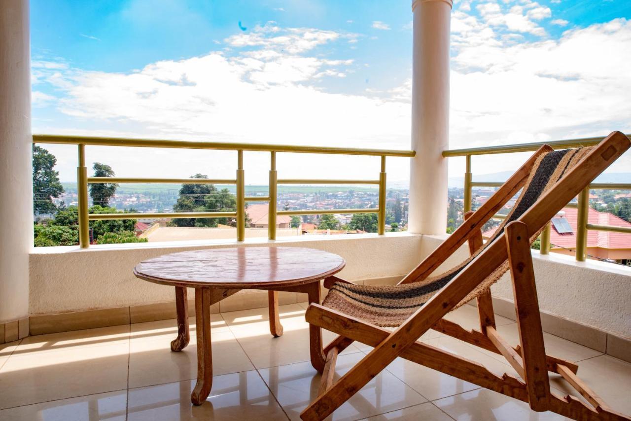 بيت شباب Kigali Castle المظهر الخارجي الصورة
