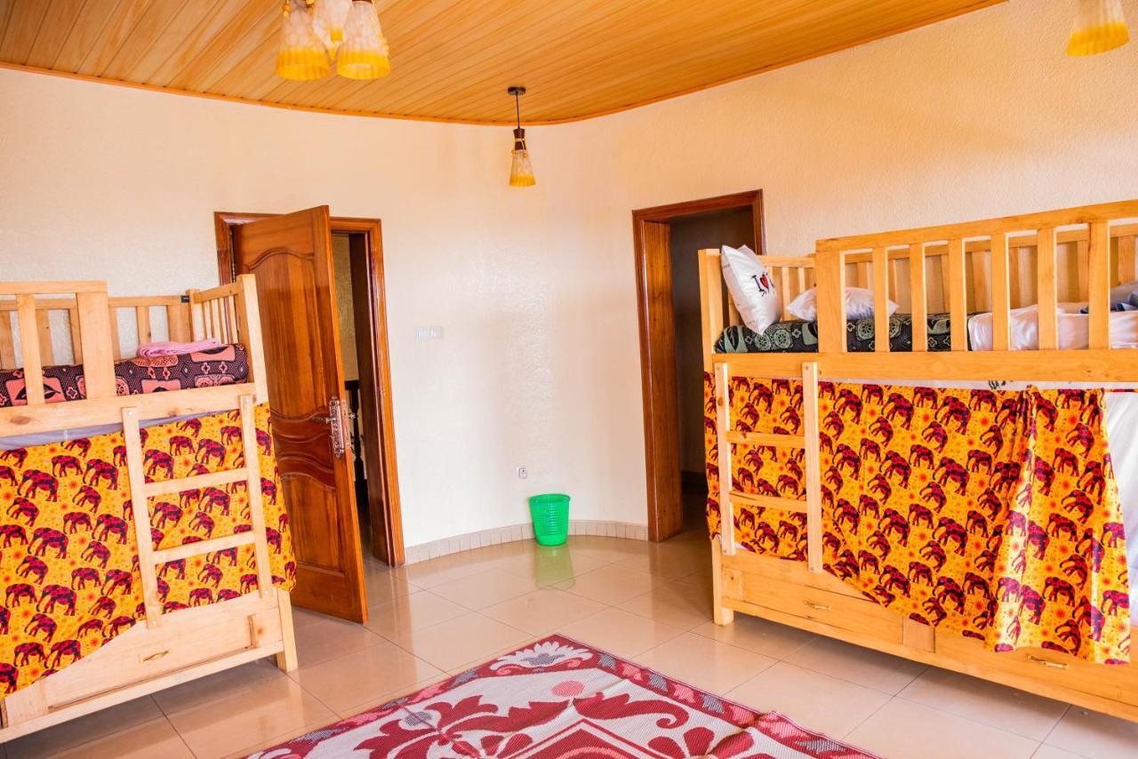 بيت شباب Kigali Castle المظهر الخارجي الصورة